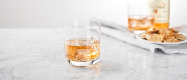 SKLENICE NA WHISKY Novel