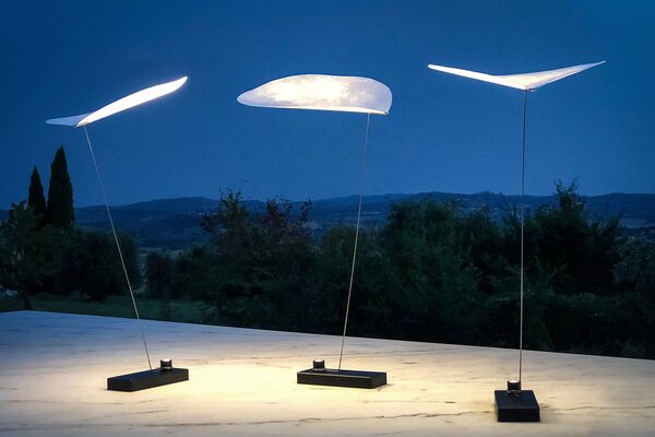 Ingo Maurer designové stolní lampy Koyoo