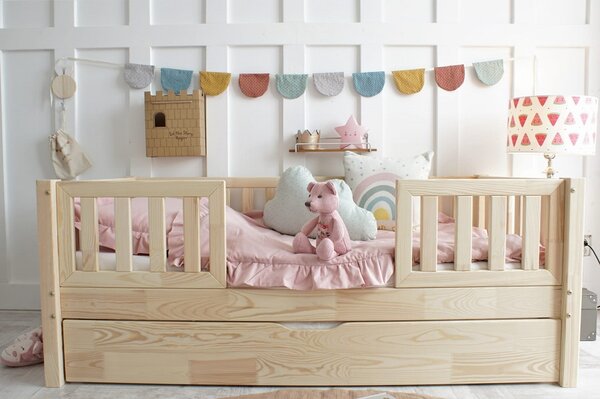 Dětská postel Basic Love Duo se šuplíkem Velikost spací plochy: 120x60, Barva: přírodní dřevo