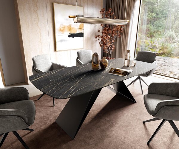 DELIFE Jídelní stůl Edge Boot 180-220x100 cm Laminam® keramika Noir Desir hnědá podnož ve tvaru V plochá ocel černá rozkládací