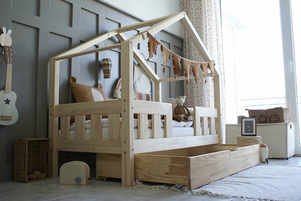 Domečková postel HouseBed Maxi Duo Plus Velikost spací plochy: 120x60, Barva: přírodní dřevo