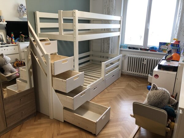 TEPE ČESKÁ VÝROBA - Patrová postel Pierre + montáž