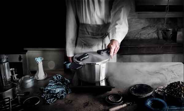 TLAKOVÝ HRNEC 10.0 l Fissler