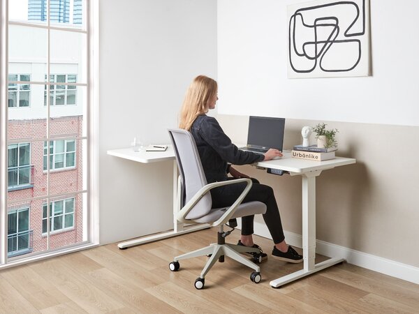 Elektricky nastavitelný rohový psací stůl DESTINES Bílá 160 cm 109 cm Levá