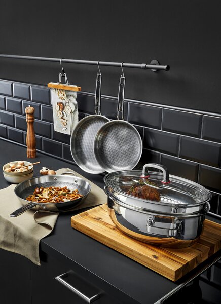 PÁNEV NA DUŠENÍ, nepřilnavý povrch Greblon®, 32 cm Homeware Profession