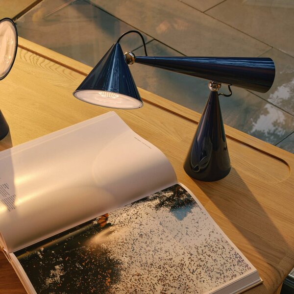 Tom Dixon LED stolní lampa Pose Task Light, indigo, 41 cm, stmívatelný, Modrá, Obývací pokoj / jídelna, Plast, Design
