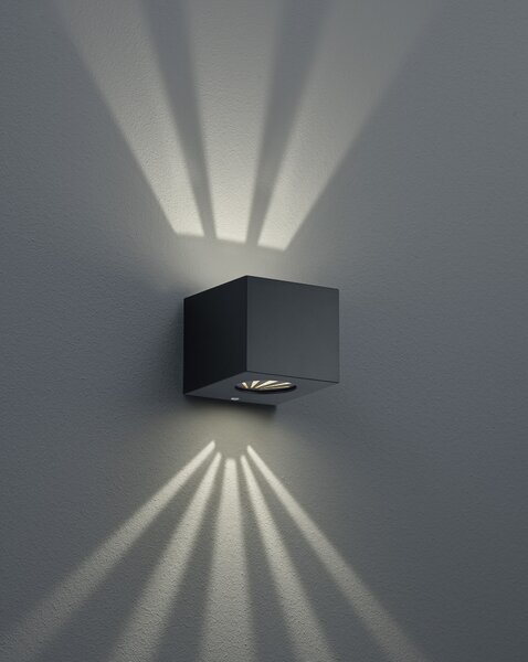 Trio Leuchten R28222632 CORDOBA - Venkovní nástěnné LED svítidlo s variabilním svícením IP44 (Svítidlo na venkovní zeď v černé barvě )