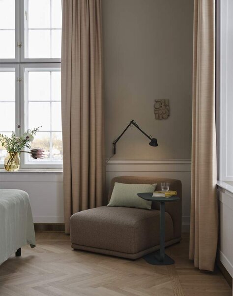 Muuto Nástěnná lampa Dedicate S1, black DEWALS101
