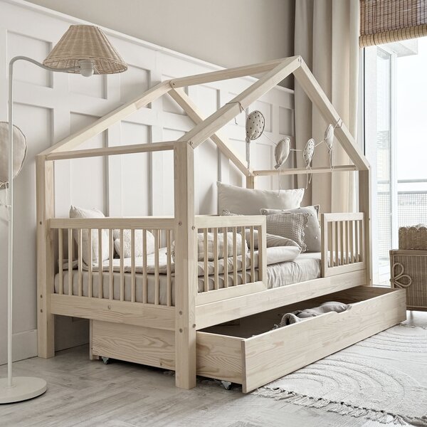 Domečková postel HouseBed alto duo plus - příčky Velikost spací plochy: 120x60, Barva: přírodní dřevo