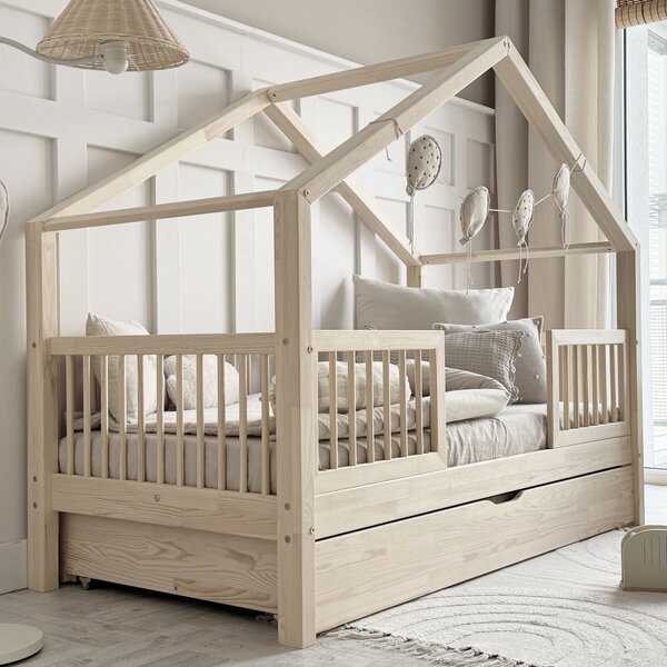 Domečková postel HouseBed alto duo plus - příčky Velikost spací plochy: 120x60, Barva: přírodní dřevo