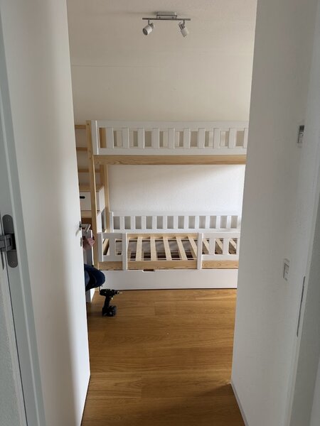 Patrová postel se schody 200x90 cm - různé barvy Barva: bílá, Velikost matrace: 200x90 cm, Strana schodů: levá