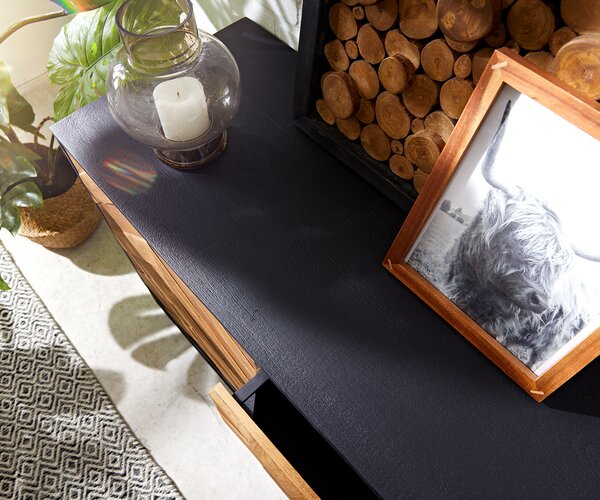 DELIFE Komoda Famke 145 cm mango teak 2 dvířka 3 zásuvky