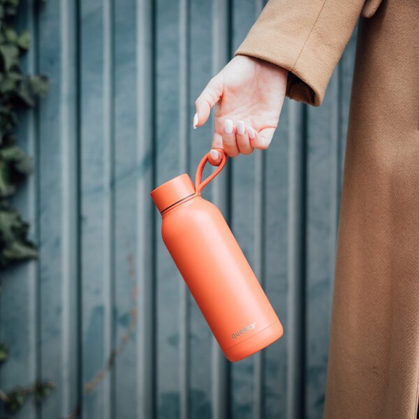 Nerezová termoláhev s poutkem Solid, 510ml, Quokka, oranžová