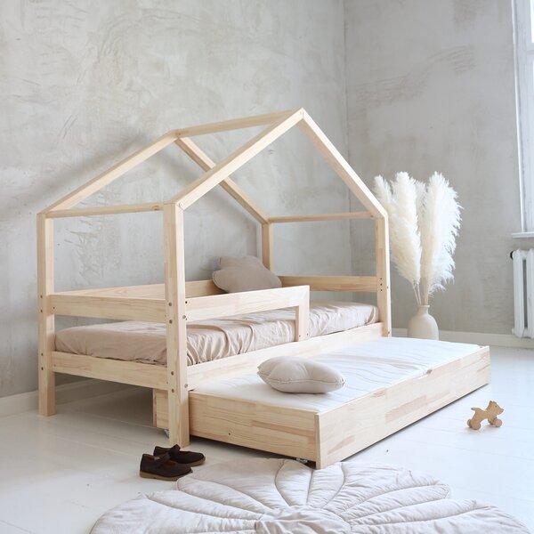 Domečková postel HouseBed Plus rovná zábrana Velikost spací plochy: 140x70, Barva: přírodní dřevo