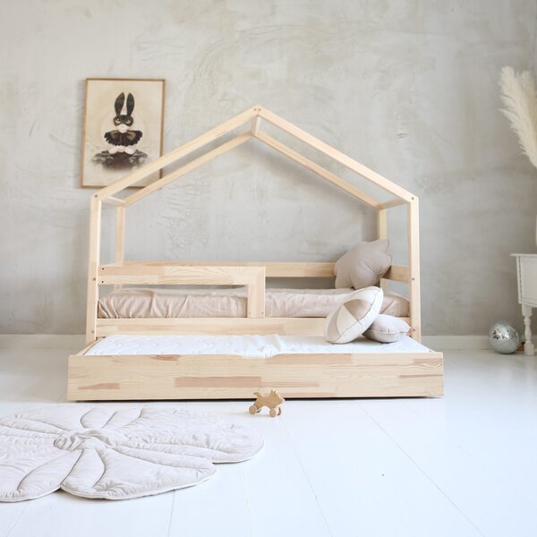 Domečková postel HouseBed Plus rovná zábrana Velikost spací plochy: 140x70, Barva: přírodní dřevo