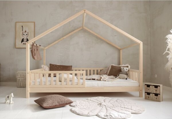 Domečková postel Housebed 200x140 cm Velikost spací plochy: 200x140, Barva: přírodní dřevo, Výška nožiček: nohy 19 cm