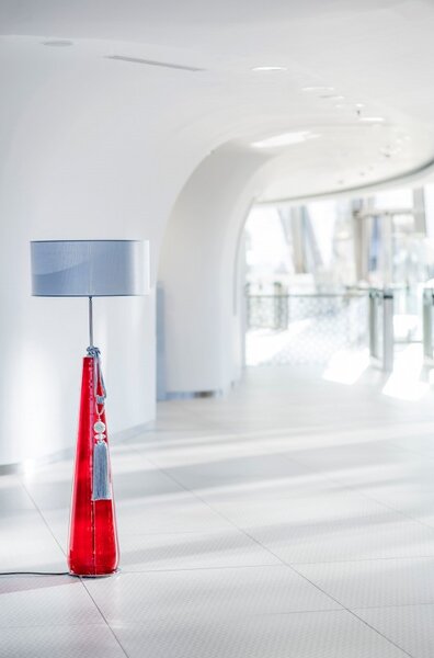 4concepts Designová stojací lampa BERLIN RED
