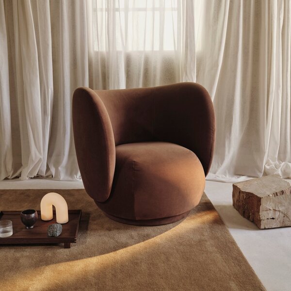 FERM LIVING Dřevěný podnos Bon Small, Smoked Oak