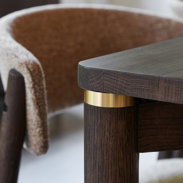 Unique Furniture Tmavá dubová jídelní židle Revere s béžovým sedákem