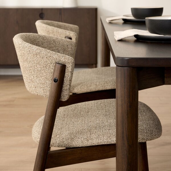 Unique Furniture Tmavá dubová jídelní židle Revere s béžovým sedákem