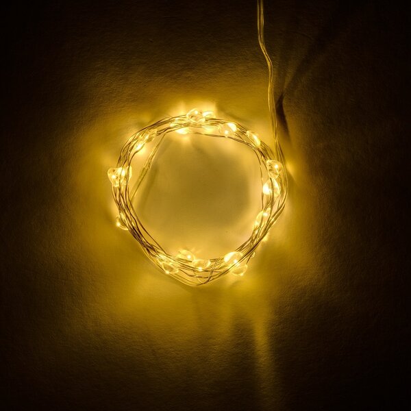 DECOLED LED světýlka na baterie, srdíčka, 2,3 m, teple bílá, 20 diod, čirý kabel, IP20 interiér, 3 × AA
