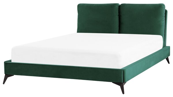 Sametová postel 140 x 200 cm zelená MELLE