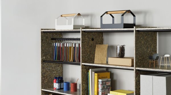 Normann Copenhagen designové knihovny Pap Small