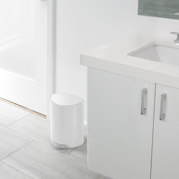 Bílý nášlapný kovový odpadkový koš 6 l – simplehuman