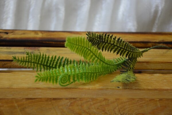 CERINO Umělá rostlina LIST Kapradí 40cm zelené - vysoká jakost