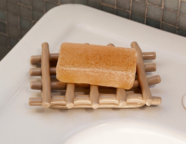 Ferm Living designové tácky na mýdlo Ceramic Soap Tray