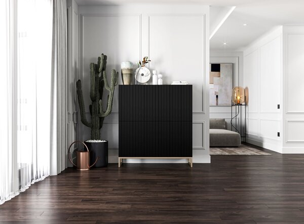 Komoda RTV Glamour 4D TV skříňka Moderní Nábytek Lindner 112cm x 36,5cm x 126 cm Barva: Černá matná Rám: Zlatý -kovová