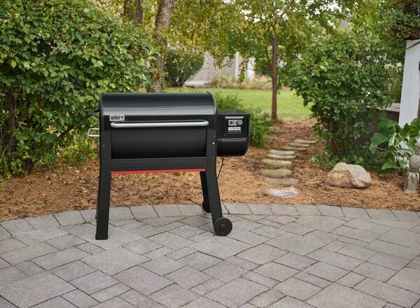 Weber Peletový gril Smoque XL