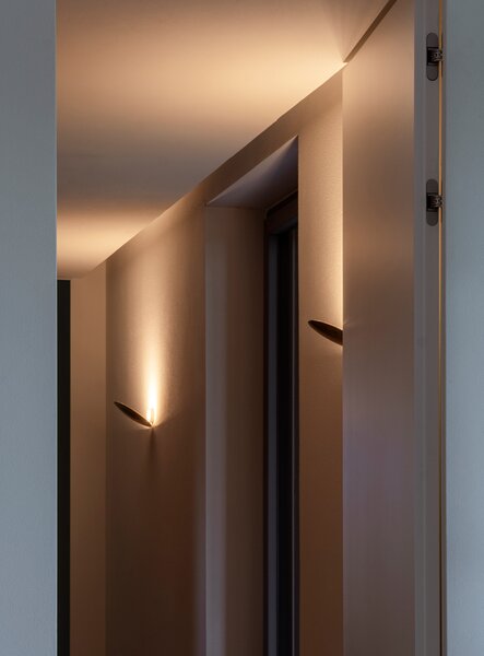 Catellani & Smith Luxusní nástěnné LED svítidlo Lederam WF, Ø17 cm, 2700K, 1x15W Barva: Černá