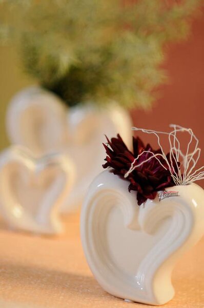 Paramit HEART bílá váza 12 cm