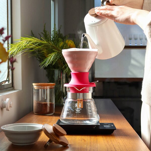 Hario Ceramic Immersion Switch V60-02 - berry pink