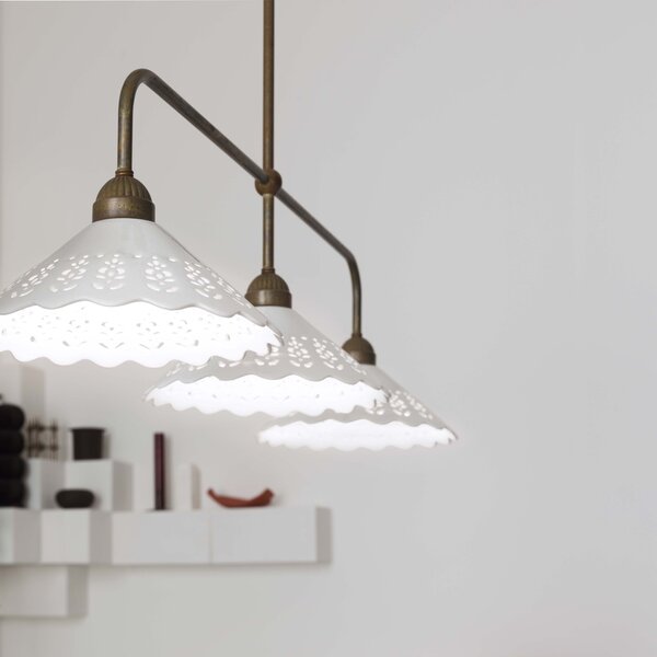 Il Fanale 065.25.OC Fior di Pizzo, závěsné svítidlo v rustikálním stylu z antické mosazi a keramiky, 3x15W LED E27, délka 115cm