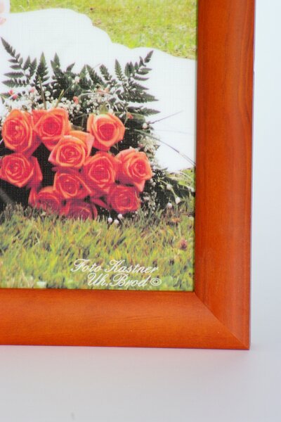 Dřevěný rám Orange II na foto 30x45cm