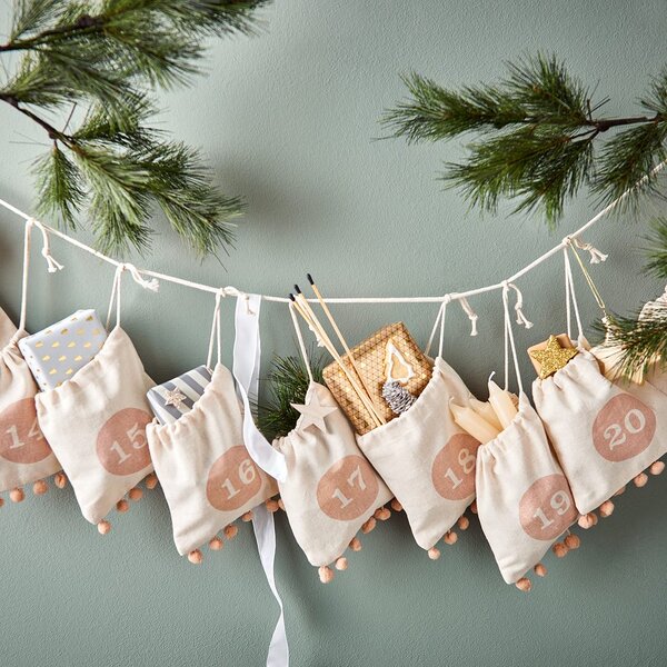 24 DAYS Adventní kalendář