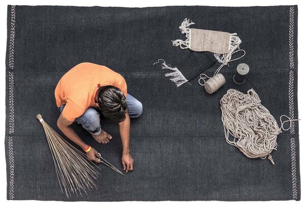 Nanimarquina Vlněný koberec Mía, novozélandská vlna Barva: Navy (námořnická modř), Rozměr: 170x240 cm