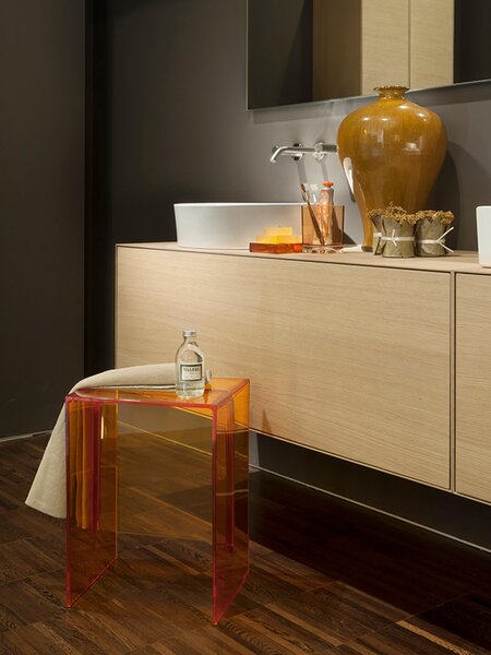 Designový odkládací stolek Max-Beam