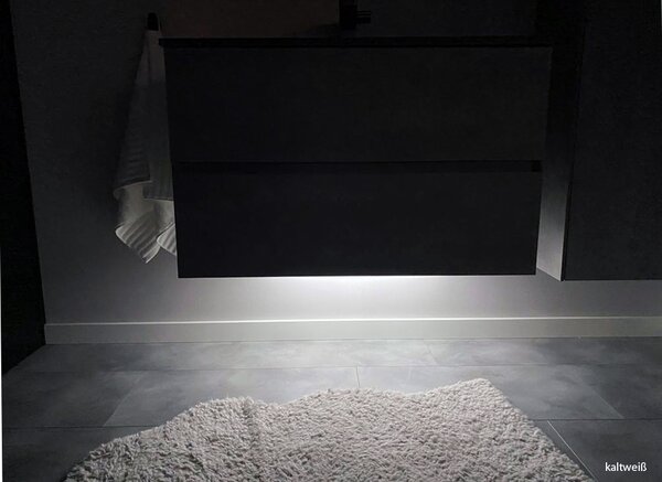 LED světelný pásek pro koupelnové nábytkové sestavy - studená bílá - 50 cm