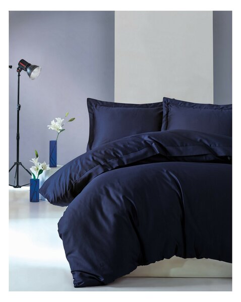 L'ESSENTIEL MAISON Tmavě modrý saténový set ložního prádla Elegant Premium