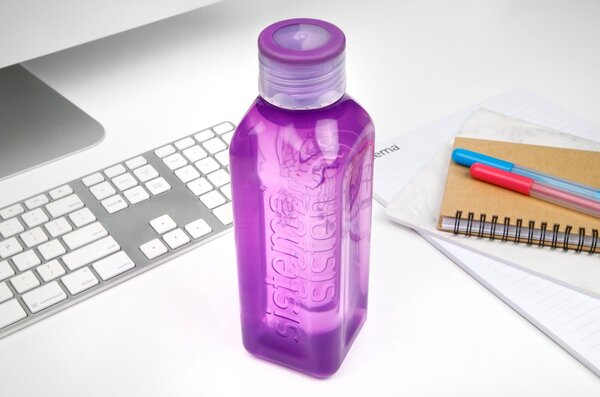 Sistema Hranatá Hranatá láhev se šroubovacím víčkem Hydrate Square 725 ml, fialová