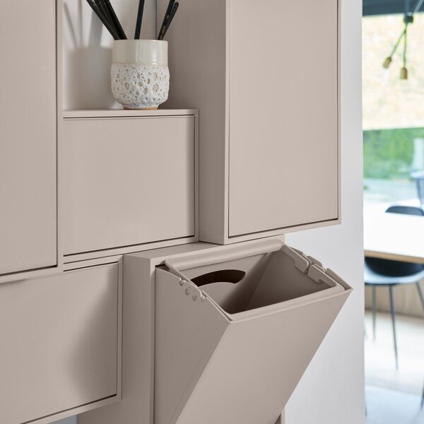 Světle šedý odpadkový koš na tříděný odpad/nástěnný z recyklovaného plastu Recycling Box – ReCollector