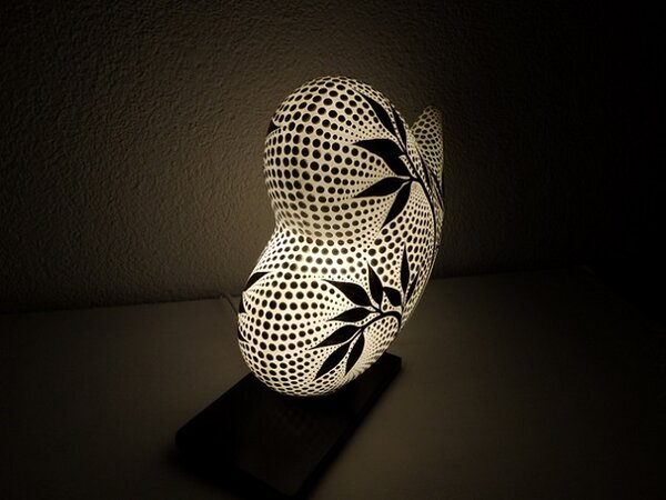 Noční lampa SRDCE, bílá, 30 cm, oboustranně ručně malovaná