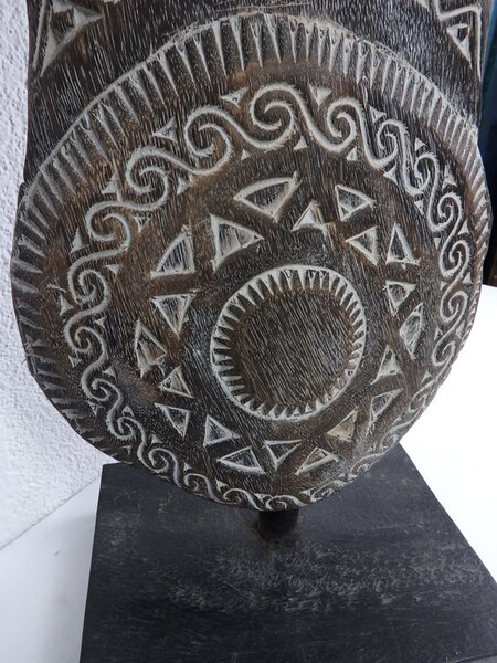 Dekorace/ soška TOTEM TIMOR, tropické dřevo, ruční práce, originál (TRIBAL kousek - Papua )