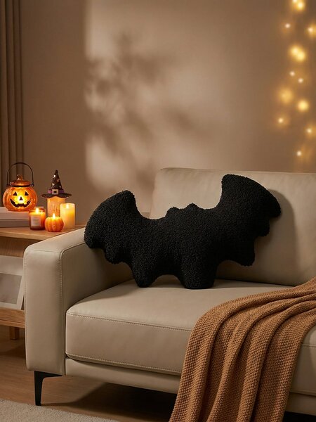 Sinsay - Halloweenský dekorativní polštář ve tvaru netopýra - černá