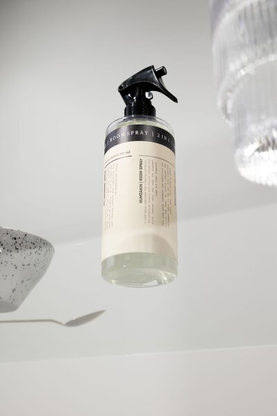 Bytová vůně ve spreji neutralizující pachy Rebarbora/Bříza 300 ml
