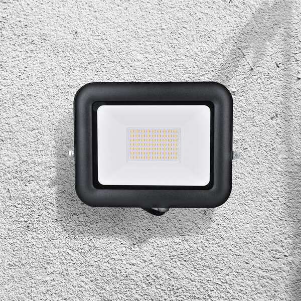 Solight LED reflektor PRO, 50W, 4600lm, 5000K, IP65 WM-50W-L