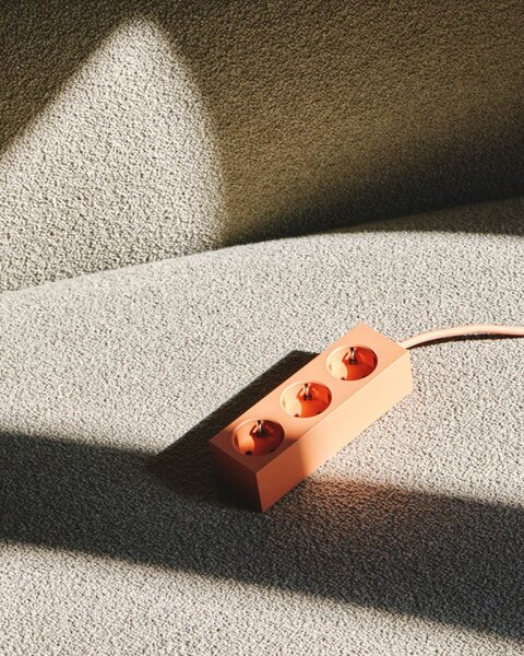Magnetická napájecí zásuvka Dusty Rose 5 m